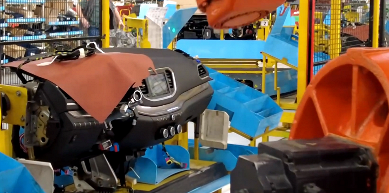 На АвтоВАЗе появился инновационный роботизированный комплекс